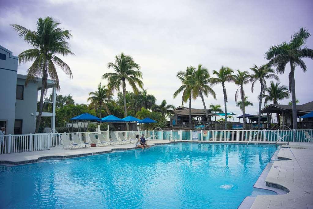 The Beachcomber St. Pete Beach Resort & Hotel Зручності фото